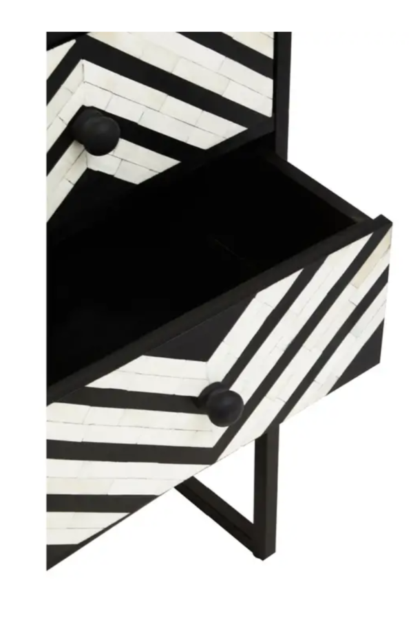 Ilusion Chest of drawers - Image 3