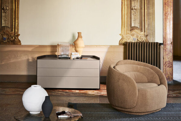 Dahlia Armchair - Image 2