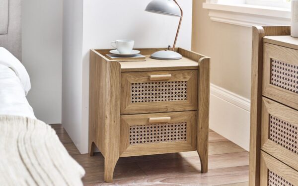 Nashmil bedside table 