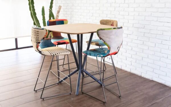 Yimkin dining table  - Image 5