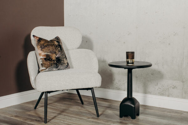 Tkoli accent chair - Image 10